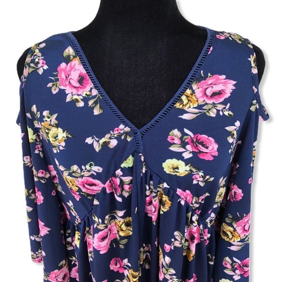 Southern Stitch Cold Shoulder Navy Floral Lace Trim Tunic Dress - Picture 2 of 9